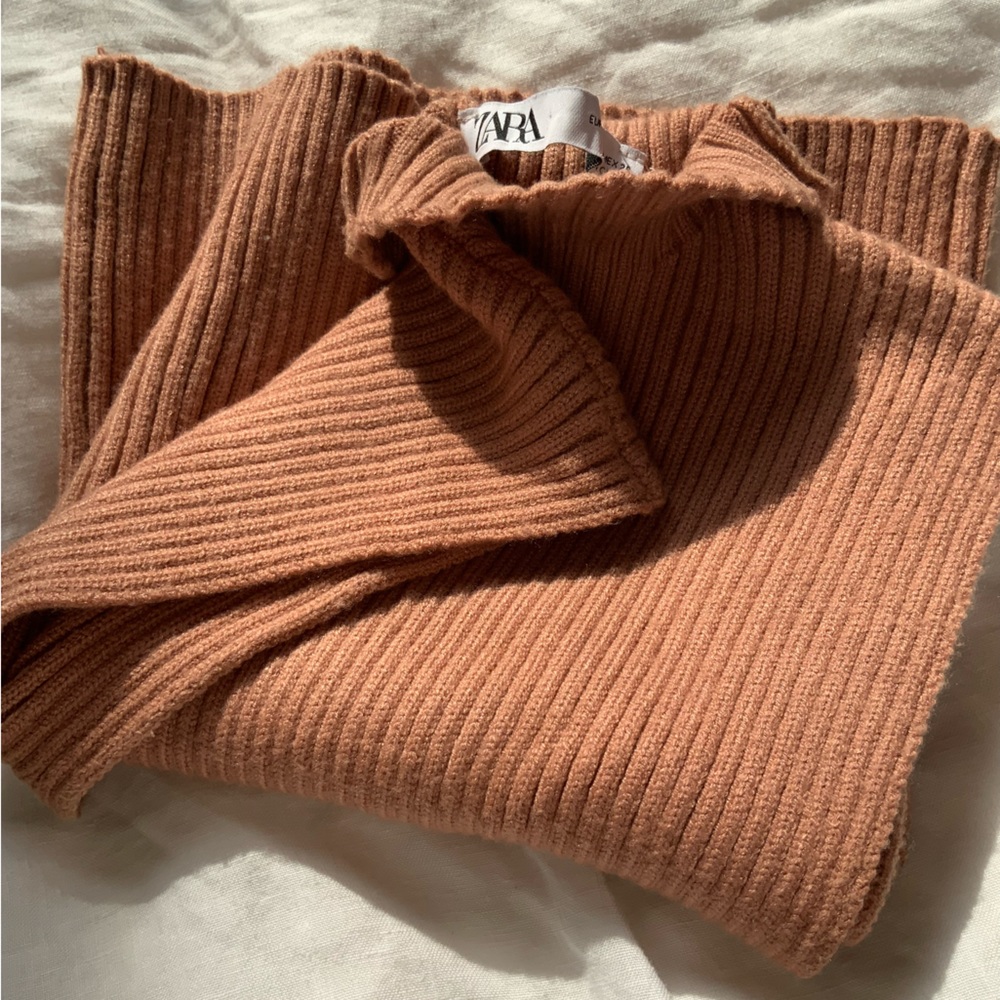 Zara Top - Picture 2 of 4